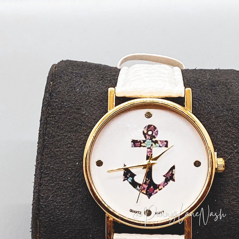 Vintage Flower Watch Leather Quartz Watch White NWOT - Picture 4 of 5